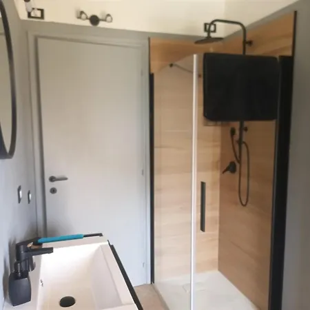 Bilocale Apartman *